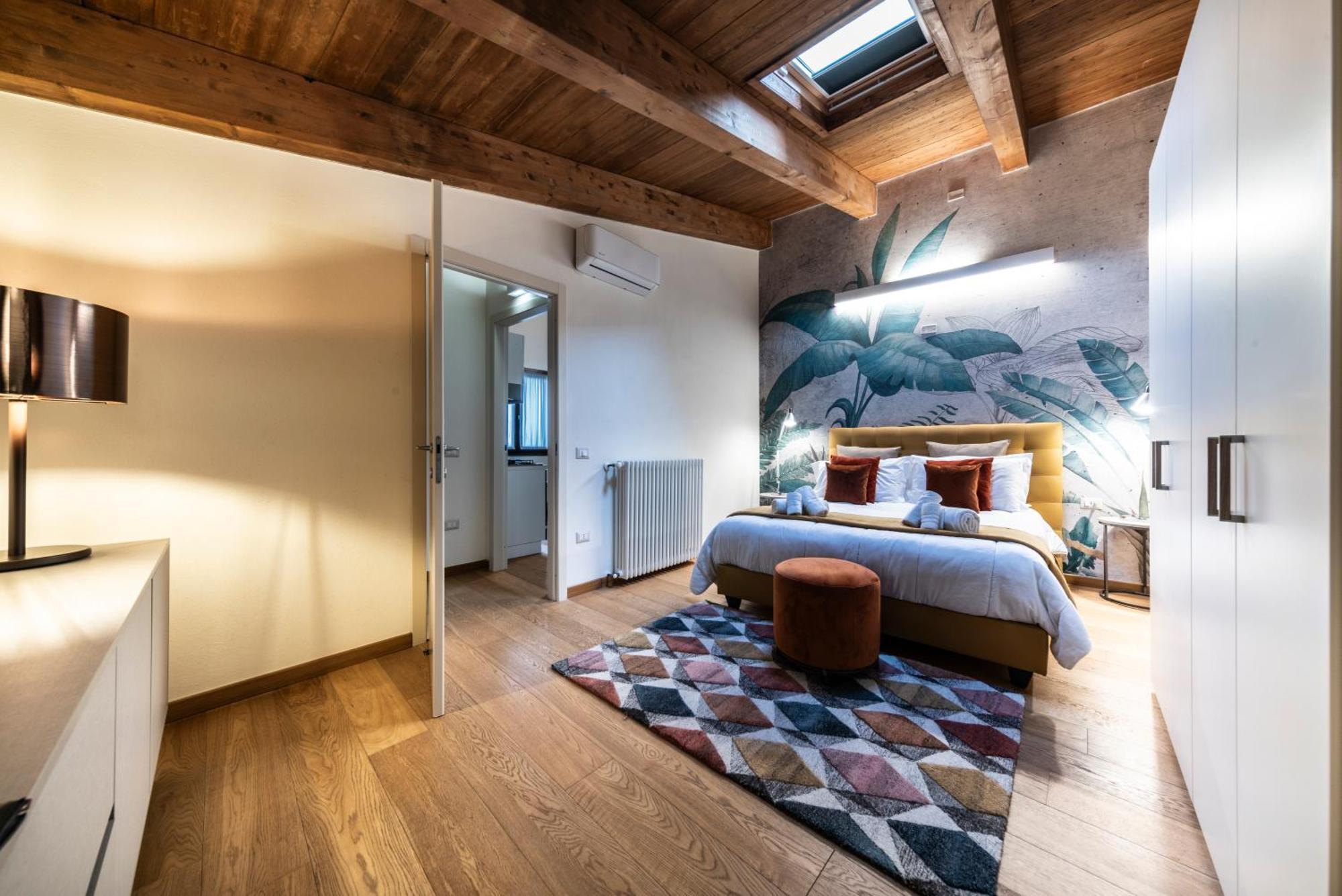 Apartment Deluxe In Palazzo Storico - Centro - Olbia Sassari